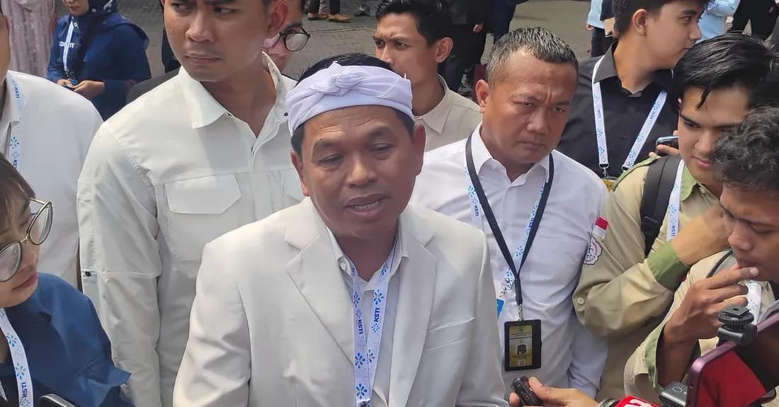 Gubernur Jawa Barat Dedi Mulyadi mengumumkan program Sekolah Maung