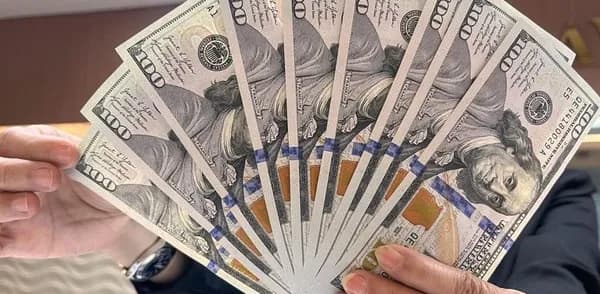 Grafik pergerakan nilai tukar rupiah terhadap dolar AS yang menguat ke level Rp 17.278 pada perdagangan akhir pekan.