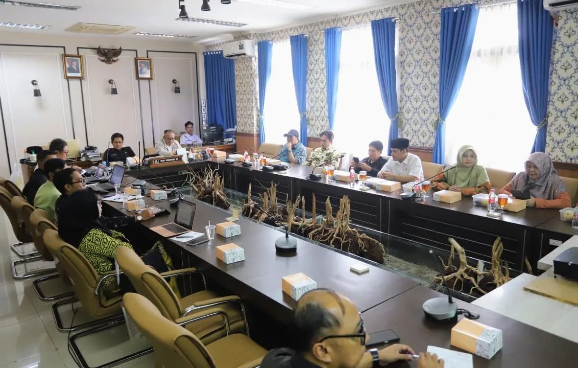 Bantu Warga Miskin, DPRD Bandung Siapkan Regulasi Pendampingan Hukum Berkualitas.