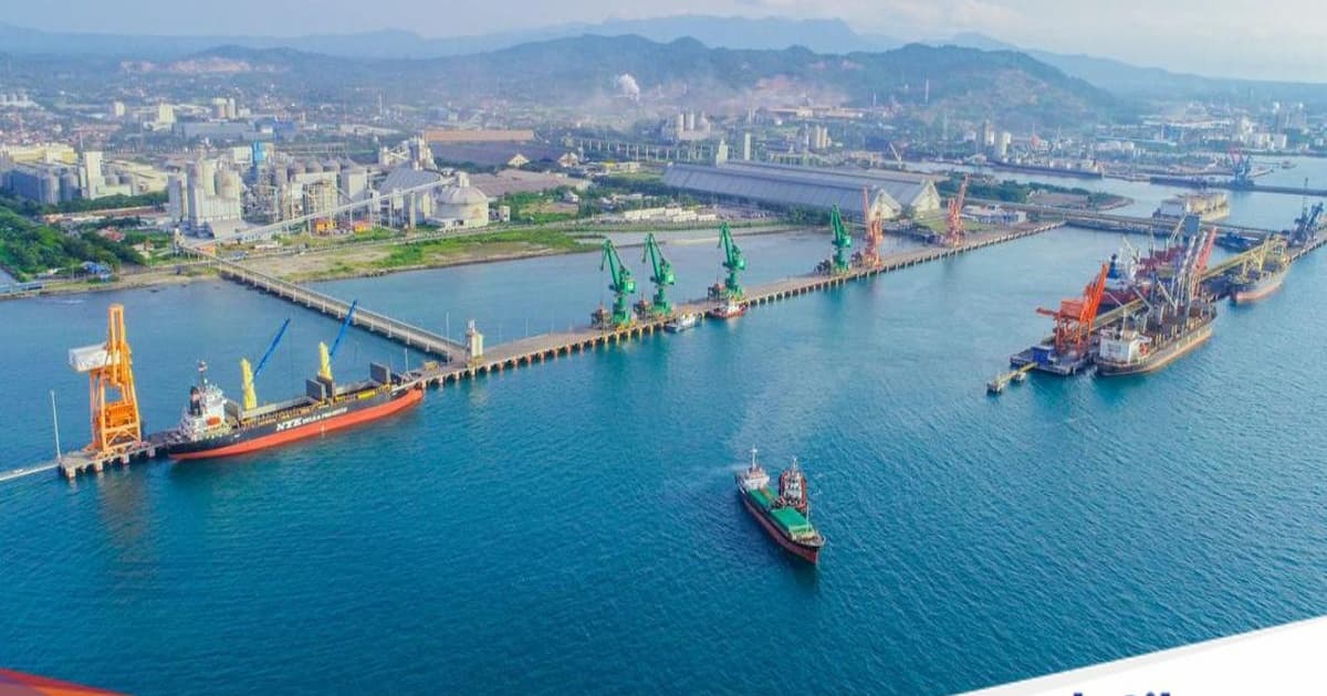 Ilustrasi data maritim yang diperkuat oleh Telkomsat dengan layanan AIS Data