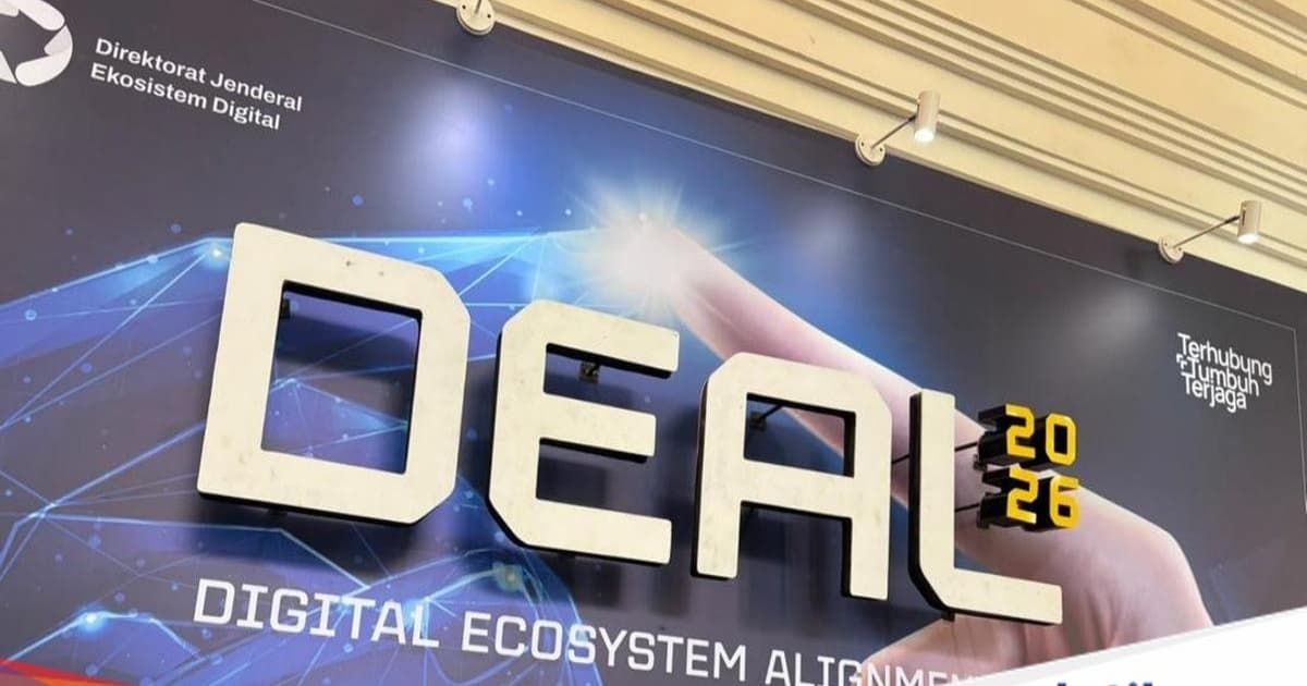 Ketua Umum ASSI Risdianto Yuli Hermansyah berbicara di forum DEAL 2026 tentang peran satelit