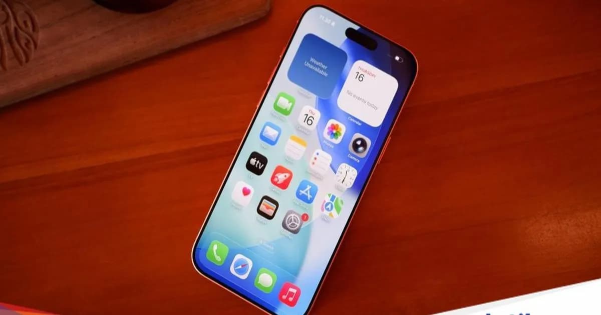 Ilustrasi iPhone 17 Pro Max dengan layar terkunci