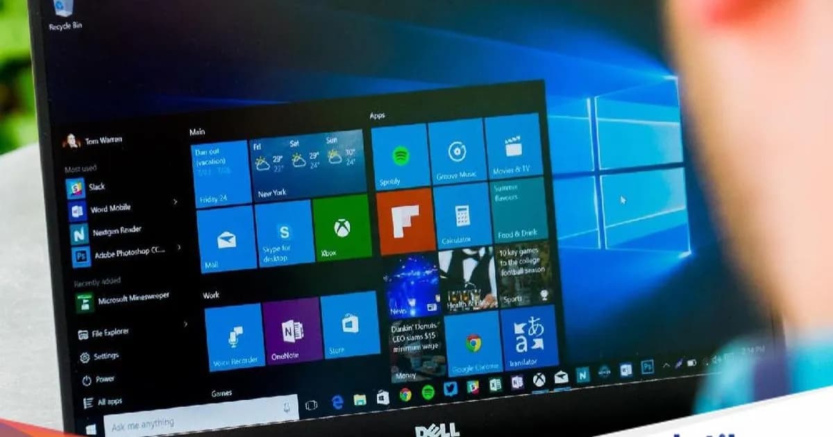 Logo Windows 10 dengan latar belakang biru