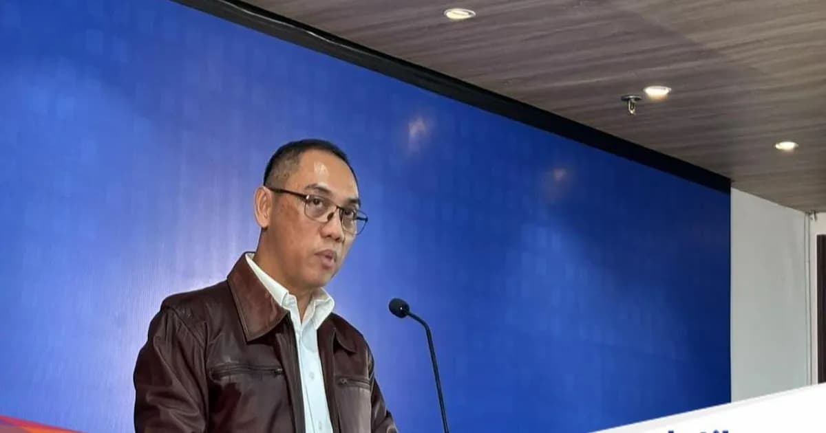 Direktur Jenderal Pengawasan Ruang Digital Kementerian Komdigi Alexander Sabar saat konferensi pers tentang spam judol