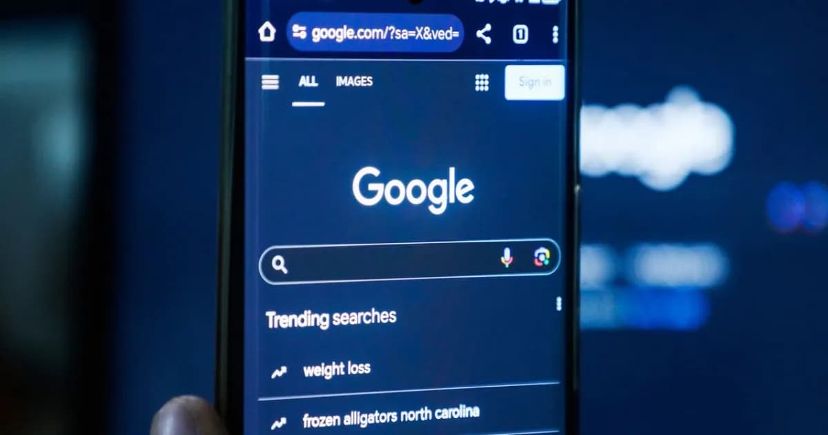 Ilustrasi peringatan keamanan data Google terkait aturan DMA di Eropa