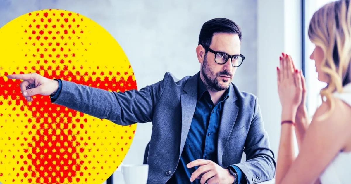 Seorang pria berkacamata dan wanita berambut pirang duduk di meja dengan ekspresi serius, dengan grafik lingkaran halftone kuning dan merah di sisi kiri.