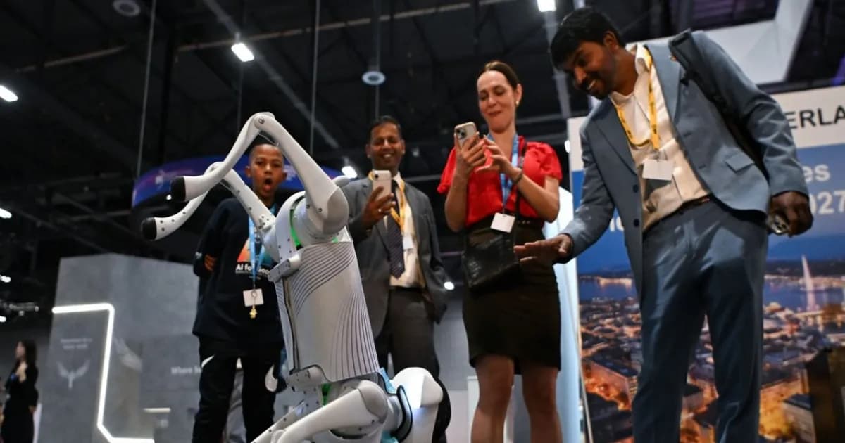 Suasana UN AI for Good Summit 2026 di Geneva dengan peserta berdiskusi di depan panggung utama