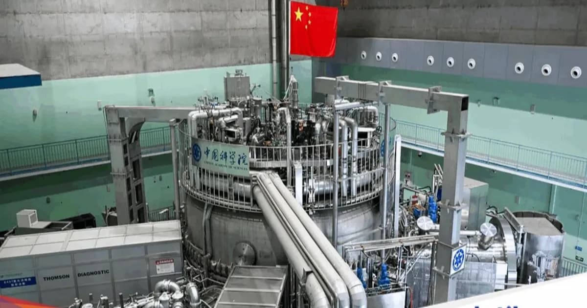 Ilustrasi matahari buatan China dengan plasma energi tinggi