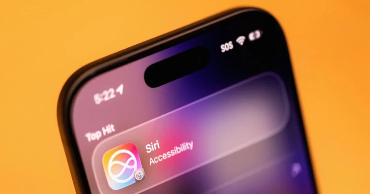 Tampilan antarmuka Siri AI di iPhone 16 Pro Max dengan fitur chatbot dan pencarian terintegrasi