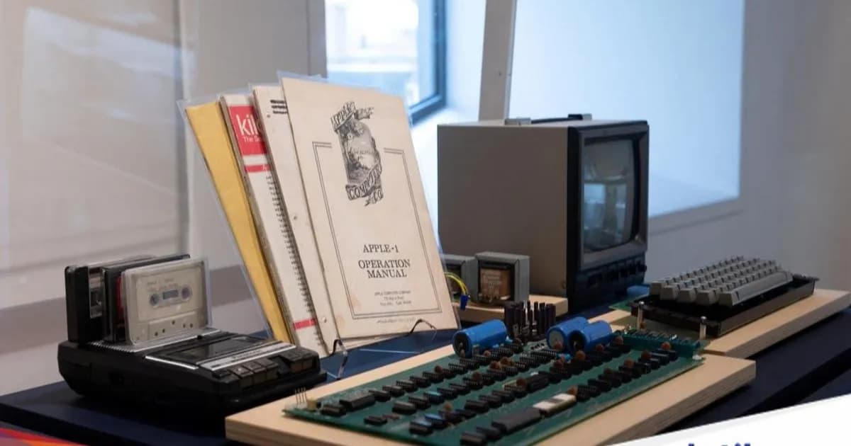 Komputer Apple-1 batch pertama Byte Shop dipamerkan sebelum lelang Sotheby's Geek Week di New York