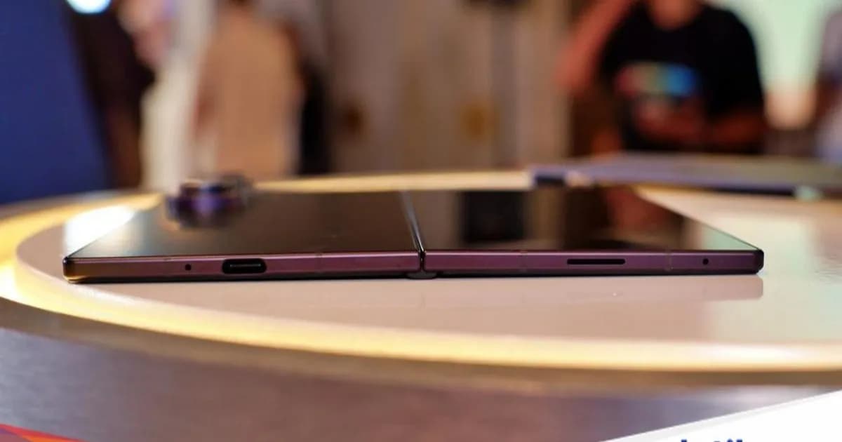 Galaxy Z Fold 8 Ultra dengan desain tipis dan layar lebar