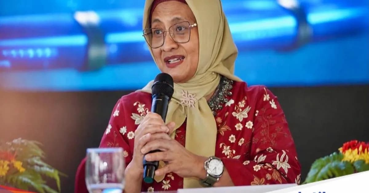 Direktur Utama Telkom Dian Siswarini dalam keterangan pers kinerja semester I 2026