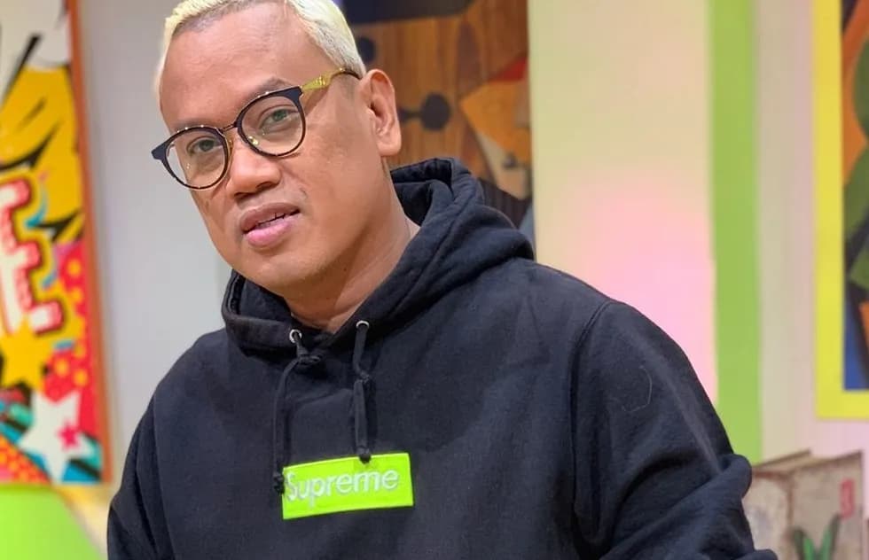 Uya Kuya menyatakan komitmen untuk mempertahankan rumahnya yang dijarah di Duren Sawit