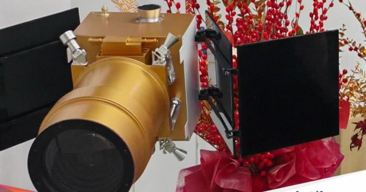 Ilustrasi satelit radar NQI yang akan dikembangkan bersama StarWiz Technology
