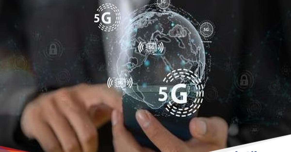 Ilustrasi jaringan 5G dengan latar belakang peta Indonesia dan grafik pertumbuhan pengguna