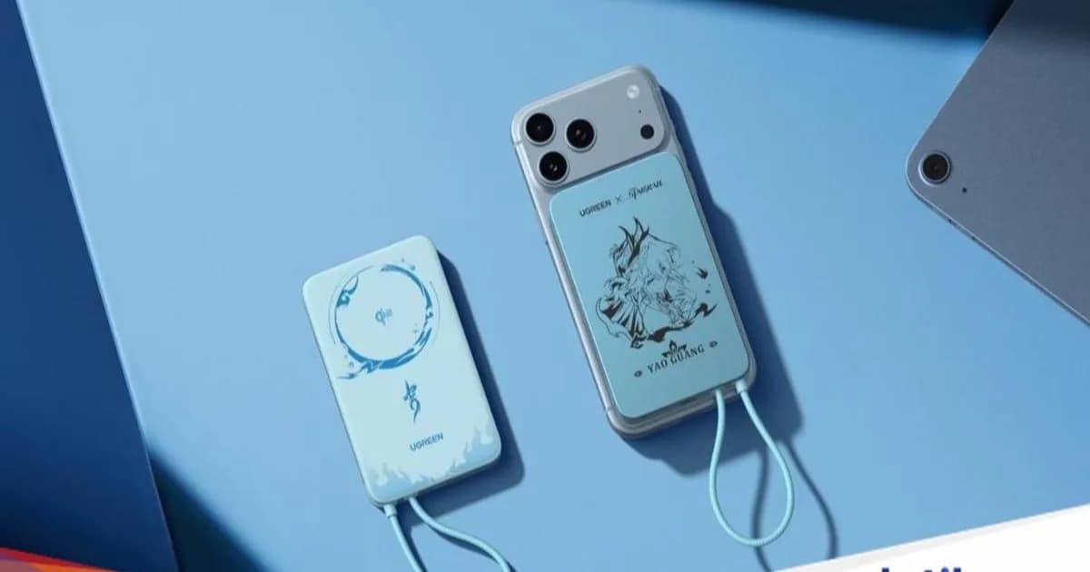 Koleksi produk UGreen edisi Honkai: Star Rail yang terdiri dari power bank, charger, dan smart tracker