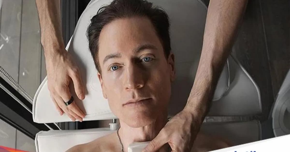 Bryan Johnson miliarder biohacker yang mengkloning dirinya sebagai bayi